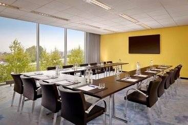 هتل Park Plaza Amsterdam Airport
