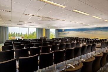 هتل Park Plaza Amsterdam Airport
