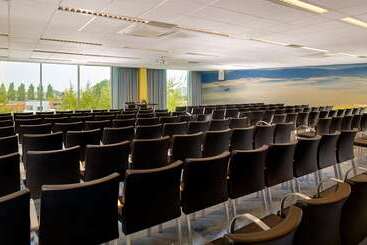هتل Park Plaza Amsterdam Airport