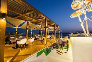 هتل Pyramisa Beach Resort Sahl Hasheesh