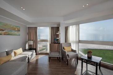 هتل Pyramisa Beach Resort Sahl Hasheesh