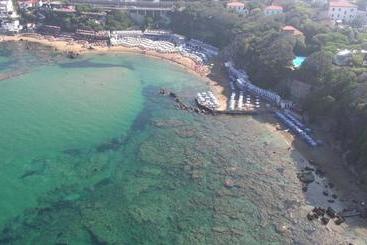 هتل Residenza Solferino Castiglioncello