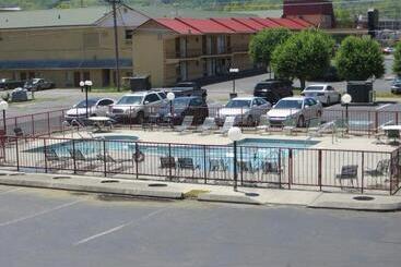 هتل River Place Inn