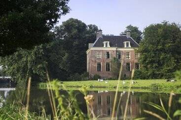 هتل Stayokay Hostel Utrecht   Bunnik