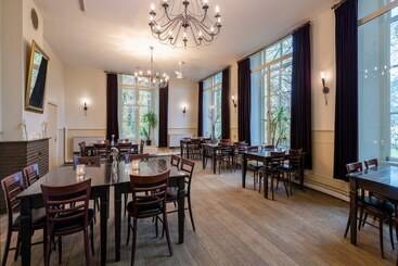 هتل Stayokay Hostel Utrecht   Bunnik