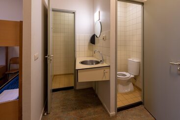 هتل Stayokay Hostel Utrecht   Bunnik
