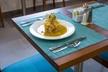 هتل Wyndham Garden Playa Del Carmen