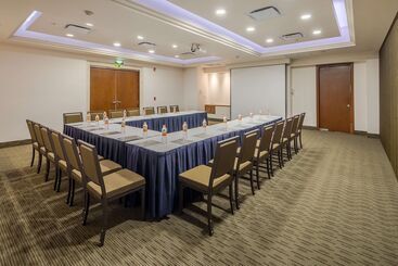هتل Wyndham Garden Playa Del Carmen