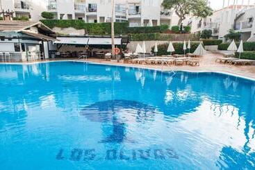 Los Olivos Beach Resort