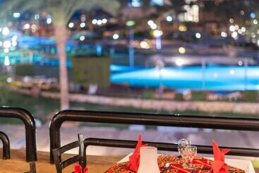 Malikia Resort Abu Dabbab