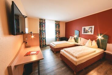 مُتل Plaza Hotel Bruchsal
