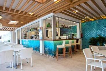 Puerto Azul Suite