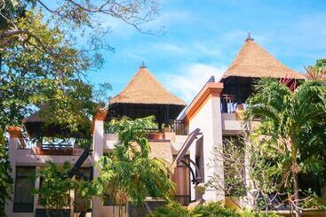 Paradox Resort Phuket Sha Plus