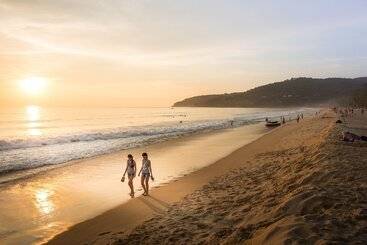 Paradox Resort Phuket Sha Plus