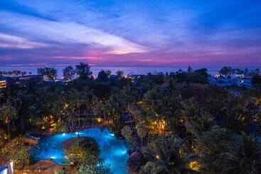 Paradox Resort Phuket Sha Plus