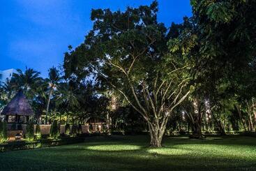Paradox Resort Phuket Sha Plus