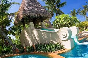 Paradox Resort Phuket Sha Plus
