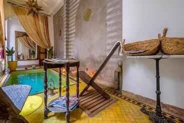 Riad Sable Chaud