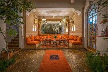 Riad Sable Chaud