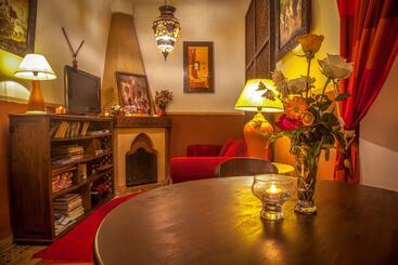 Riad Sable Chaud