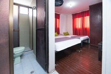 هتل Ayenda Calypso 1142