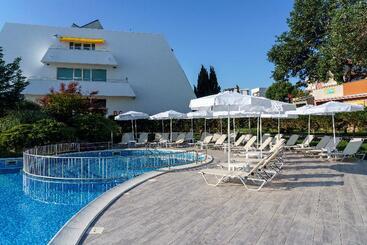 Hotell Aluasun Helios Beach