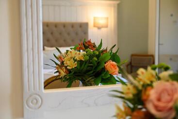 Art Hotel Debono