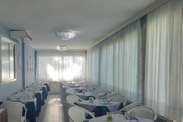 هتل Baia Degli Dei