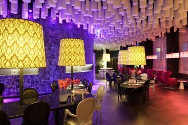هتل Barcelo Raval