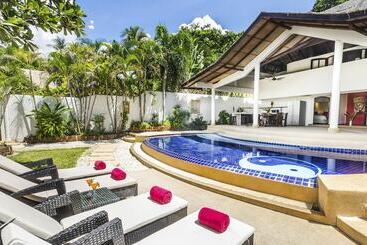 هتل Beach Republic, Koh Samui