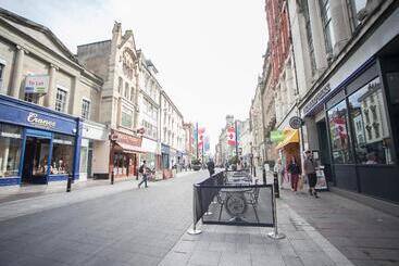 Citrus Hotel Cardiff By Compass Hospitality