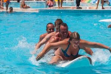 هتل Club Tarhan Serenity
