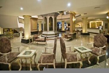 هتل Crystal Sunrise Queen Luxury Resort & Spa All Inclusive