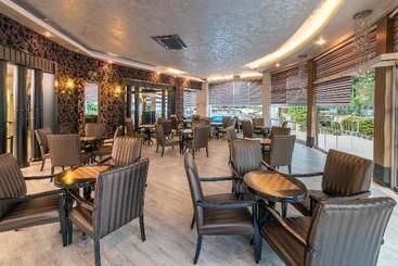 Отель Grand İdeal Premium