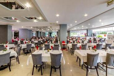 Отель Grand İdeal Premium