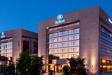 هتل Hilton Madrid Airport
