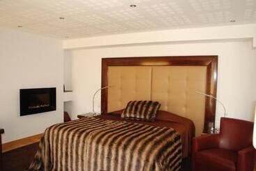 هتل Hôtel Ariane & Spa