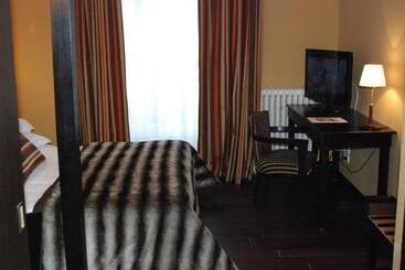 هتل Hôtel Ariane & Spa