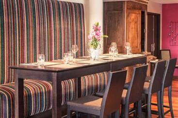 هتل Hôtel Mercure Rennes Cesson