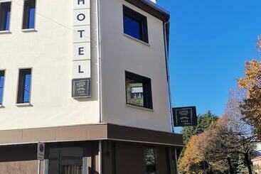 酒店 Laerte Palace