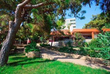 هتل Miarosa Incekum West Resort