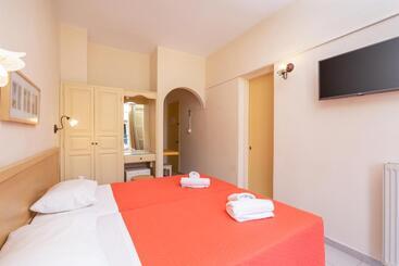 Opera Blue Hotel Gouvia Corfu