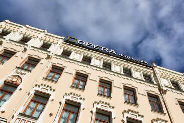 هتل Opera