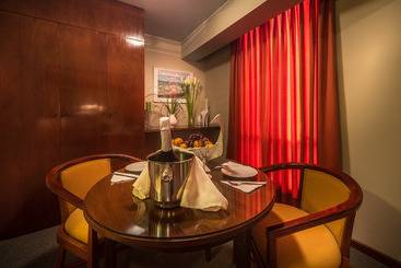 هتل Park Suites