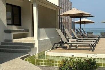 هتل Punnpreeda Beach Resort   Sha Plus Certified