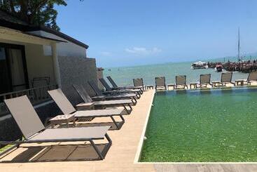 هتل Punnpreeda Beach Resort   Sha Plus Certified
