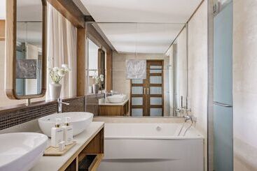 هتل Red Level at Gran Melia Palacio de Isora - Adults Only