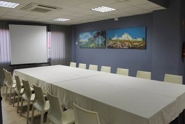 هتل Restaurante El Tollo