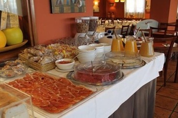 هتل Restaurante El Tollo