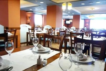 هتل Restaurante El Tollo
